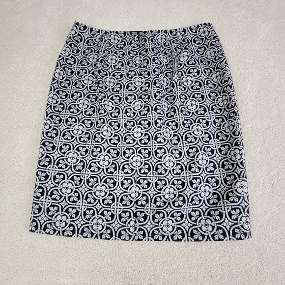 Talbots NEW Women 16 Navy White Floral Geometric Midi Career Mod Pencil Skirt - Picture 12 of 14